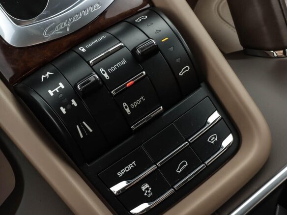 2013 Porsche Cayenne S Diesel II (958), чёрный, 4900000 рублей - вид 18