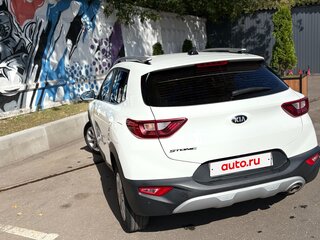 2018 Kia Stonic I, белый, 1650000 рублей, вид 5