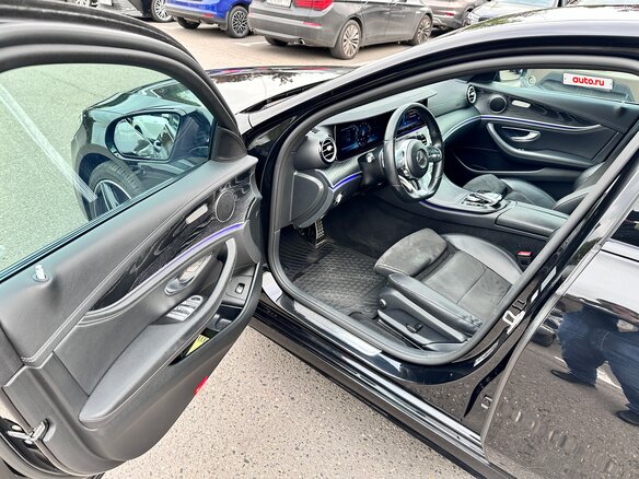 2019 Mercedes-Benz E-Класс 200 V (W213, S213, C238), чёрный, 2400000 рублей - вид 6