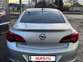 2014 Opel Astra J Рестайлинг, серебристый, 765000 рублей, вид 5