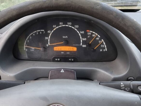 2002 Mercedes-Benz Sprinter, белый, 480000 рублей - вид 2