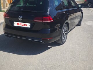 2019 Volkswagen Golf VII Рестайлинг, чёрный, 2050000 рублей, вид 5