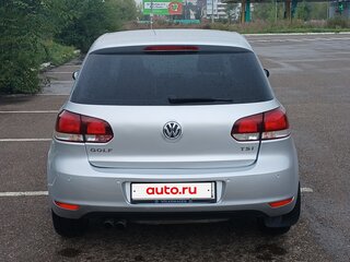 2010 Volkswagen Golf VI, серебристый, 950000 рублей, вид 5