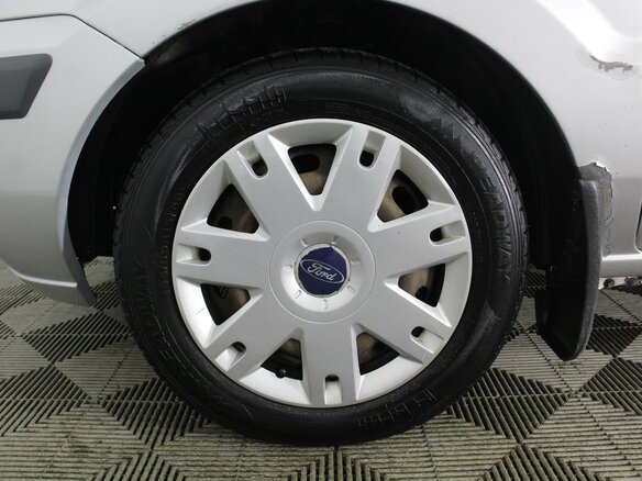 2009 Ford Fusion I Рестайлинг, серый - вид 17