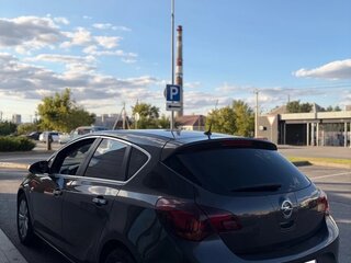 2013 Opel Astra J Рестайлинг, серый, 870000 рублей, вид 5