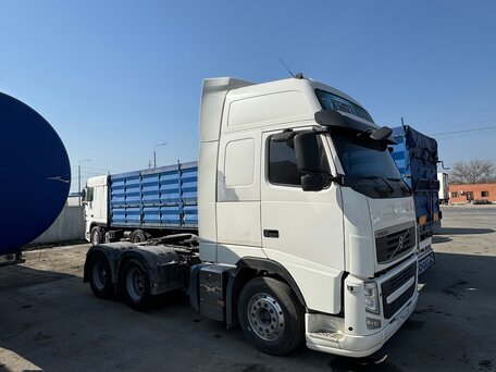 2010 Volvo FH, белый, 6000000 рублей, вид 4