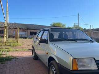 2003 Lada (ВАЗ) 21093i, серебристый, 250000 рублей, вид 3