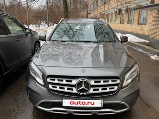 2019 Mercedes-Benz GLA 200 I (X156) Рестайлинг, серый, 1890000 рублей, вид 1