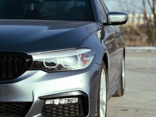 2018 BMW 5 серии 520d xDrive VII (G30/G31/G38), серый, 3900000 рублей, вид 4