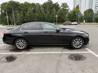 2020 Mercedes-Benz E-Класс 200 d V (W213, S213, C238) Рестайлинг, чёрный, 2750000 рублей, вид 4