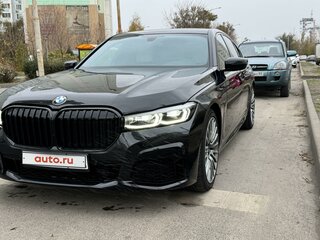 2018 BMW 7 серии 730i VI (G11/G12), чёрный, 4200000 рублей, вид 3