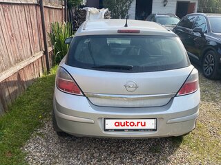 2014 Opel Astra H Рестайлинг, серебристый, 600000 рублей, вид 3