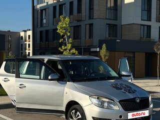 2013 Skoda Fabia II Рестайлинг, серебристый, 500000 рублей, вид 4
