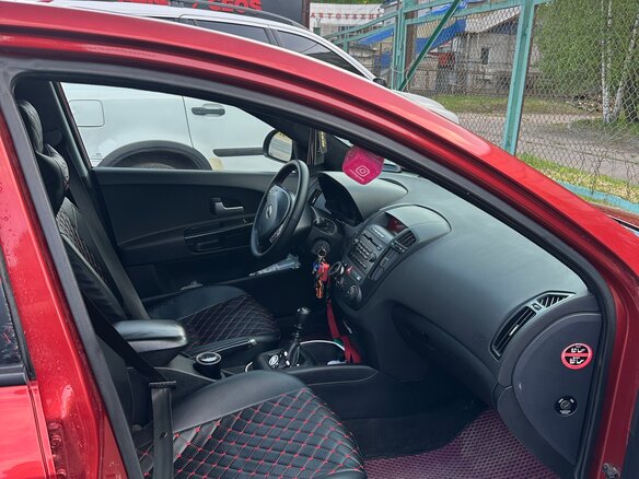 2007 Kia Ceed I, красный, 499999 рублей - вид 9