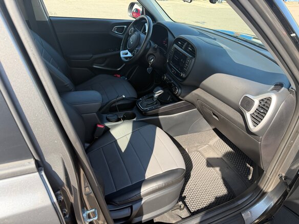 2022 Kia Soul III, серый, 2250000 рублей - вид 9