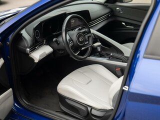 2020 Hyundai Avante VII, синий, 2100000 рублей, вид 3