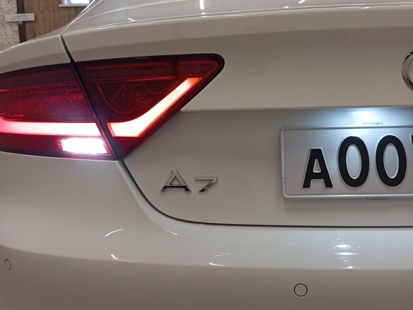2011 Audi A7 I (4G), белый - вид 35