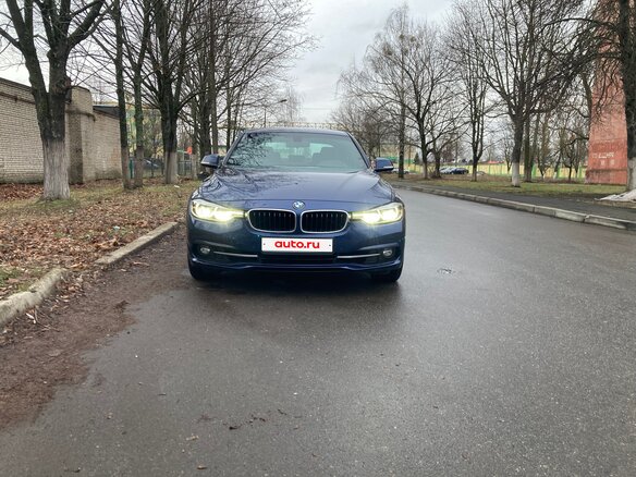 2018 BMW 3 серии 330i xDrive VI (F3x) Рестайлинг, синий, 2300000 рублей - вид 2