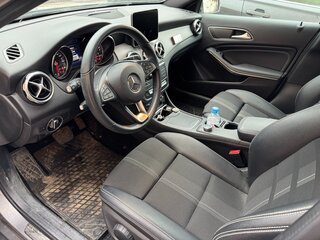 2019 Mercedes-Benz GLA 200 I (X156) Рестайлинг, серый, 1890000 рублей, вид 4