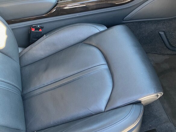 2015 Audi A8 Long III (D4) Рестайлинг, чёрный - вид 12