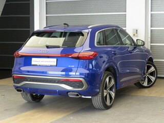 2025 Audi Q5 40 TFSI III (GU), синий, 7680000 рублей, вид 2