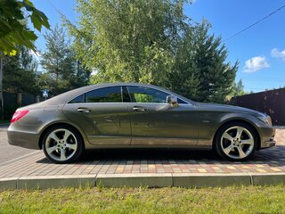 2012 Mercedes-Benz CLS 350 II (C218), серый, 2995000 рублей, вид 2