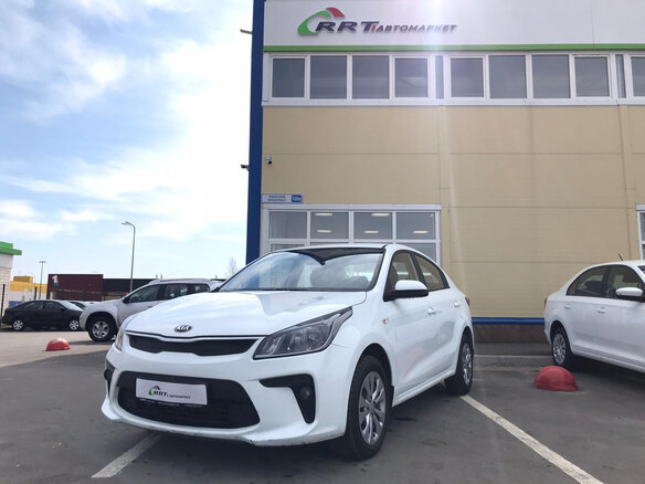 2019 Kia Rio IV, белый - вид 2