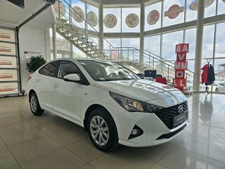 2021 Hyundai Solaris II Рестайлинг, белый, 1758000 рублей, вид 5