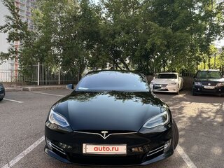 2018 Tesla Model S 75D I Рестайлинг, чёрный, 4300000 рублей, вид 4