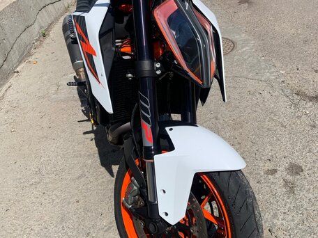 2018 KTM 1290 Super Duke R, серый, 1000000 рублей, вид 2