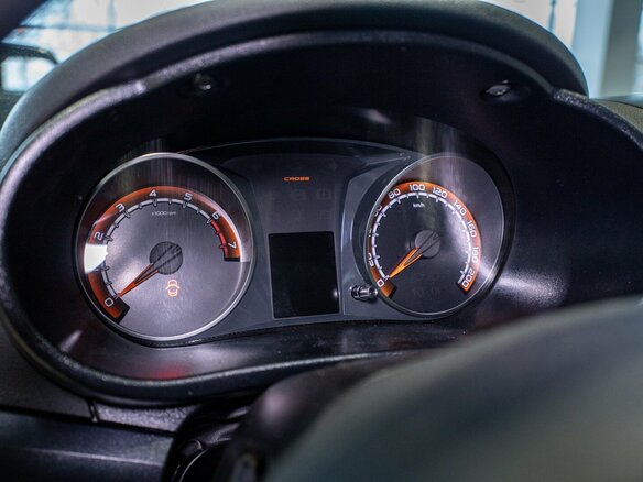2026 Lada (ВАЗ) Granta Cross I Рестайлинг, серебристый - вид 16