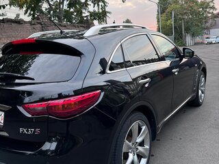 2010 Infiniti FX37 II (S51), чёрный, 1700000 рублей, вид 5