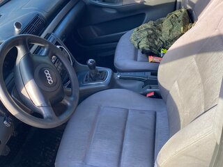 2000 Audi A4 I (B5) Рестайлинг, серый, 300000 рублей, вид 5