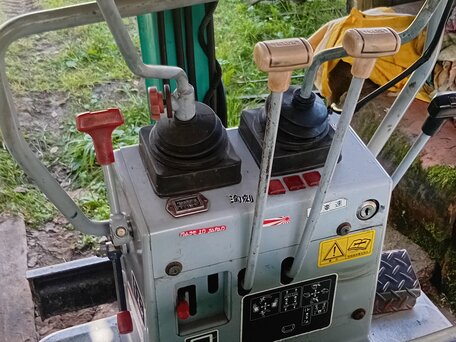 2015 Yanmar B6, зелёный, 1100000 рублей, вид 2