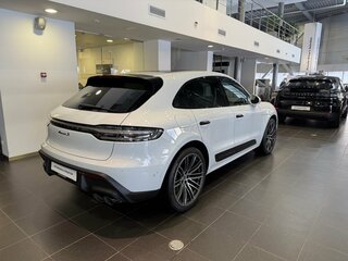 2023 Porsche Macan S I Рестайлинг 2, белый, 12100000 рублей, вид 5