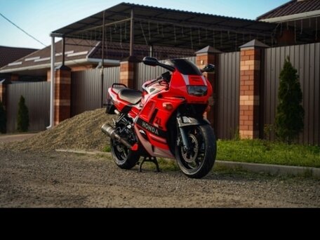 1993 Honda CBR 600F, красный, 350000 рублей, вид 5