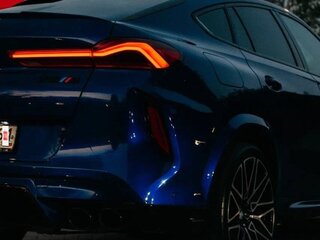 2021 BMW X6 M III (F96), синий, 8800000 рублей, вид 4