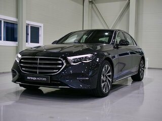 2025 Mercedes-Benz E-Класс 300 VI (W214, S214), чёрный, 7800000 рублей, вид 2