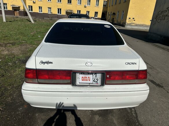 1997 Toyota Crown X (S150), белый, 650000 рублей - вид 5