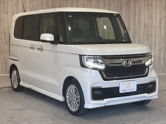 Открыть фотографии: Honda N-BOX II Рестайлинг