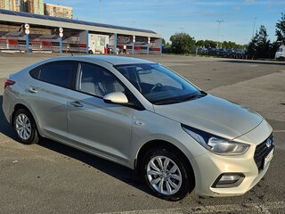 2018 Hyundai Solaris II, бежевый, 1150000 рублей, вид 3