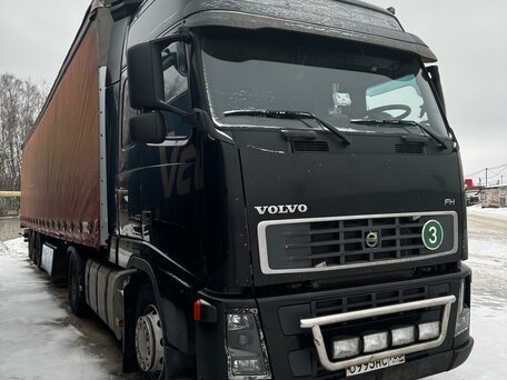 2008 Volvo FH, чёрный, 4000000 рублей, вид 1