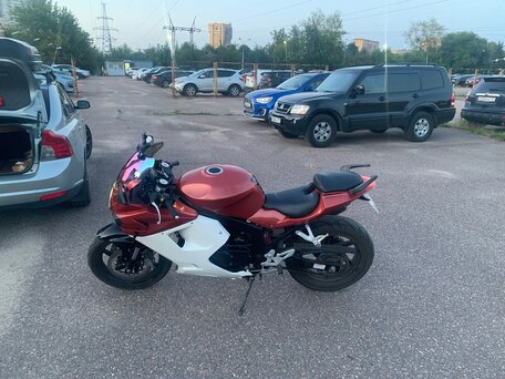 2012 Hyosung Comet GT250, красный, 235000 рублей, вид 1