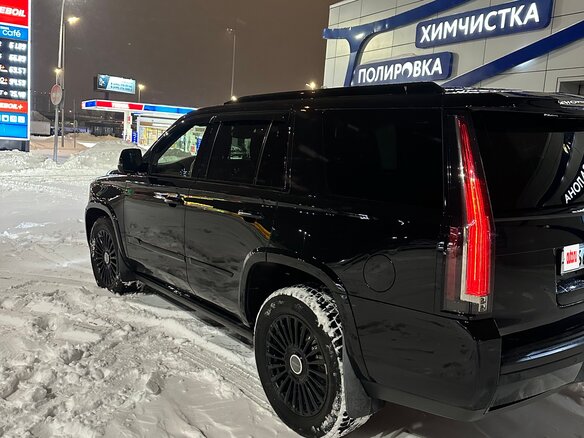 2017 Cadillac Escalade IV, чёрный, 4990000 рублей - вид 12