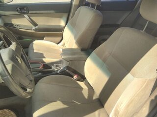 2005 Mitsubishi Galant IX, золотистый, 600000 рублей, вид 5