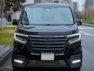2019 Honda Stepwgn Spada V Рестайлинг, чёрный, 1700000 рублей, вид 3