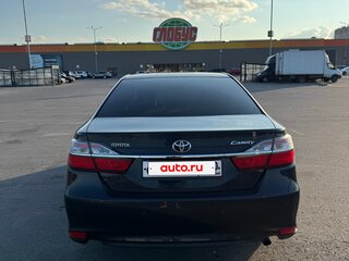 2016 Toyota Camry VII (XV50) Рестайлинг, чёрный, 1850000 рублей, вид 4