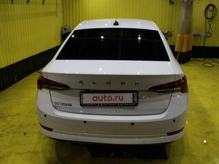 2021 Skoda Octavia IV (A8), белый, 2300000 рублей, вид 3