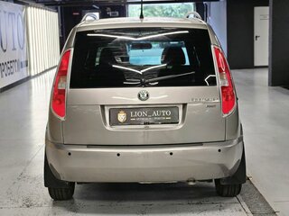 2012 Skoda Roomster I Рестайлинг, серый, 650000 рублей, вид 5