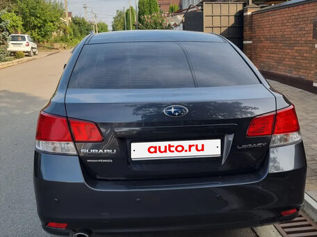 2010 Subaru Legacy V, серый, 930000 рублей, вид 3